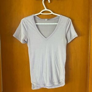 Lululemon T-Shirt Size 2